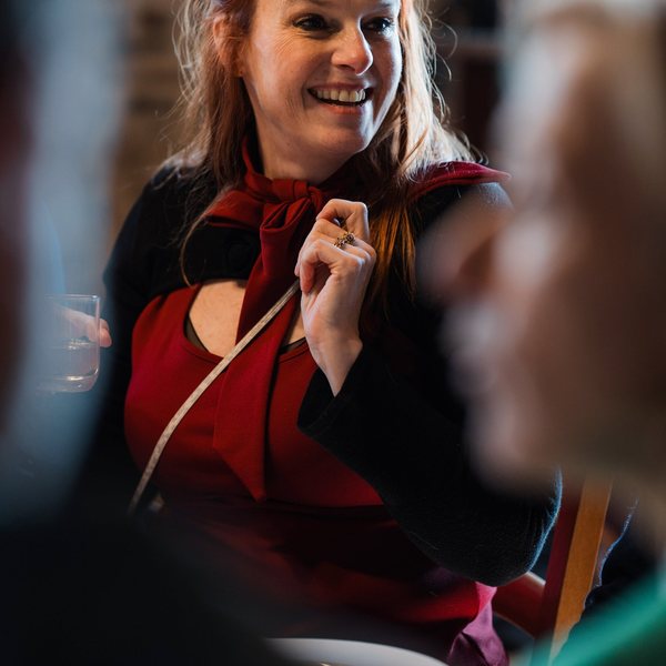 Portrait d'une participante souriante